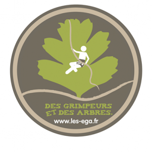 des grimpeurs et des arbres logo EGA